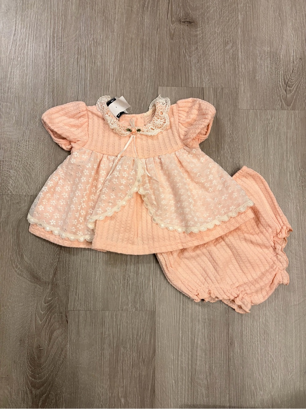 Vintage Jo Leneé Baby Girl 6-9M Peach Lace Dress Bloomers 2 Piece Made USA